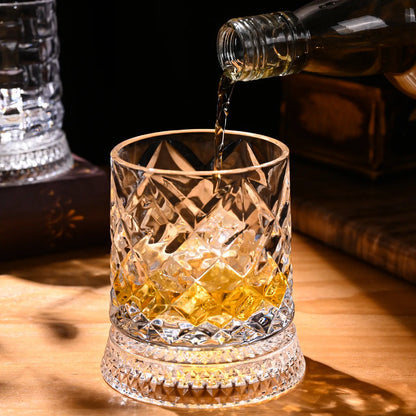 Luxury 360° Spinning Crystal Whiskey Glass – Elegant Stress Relief Barware Gift for Whiskey and Wine Enthusiasts
